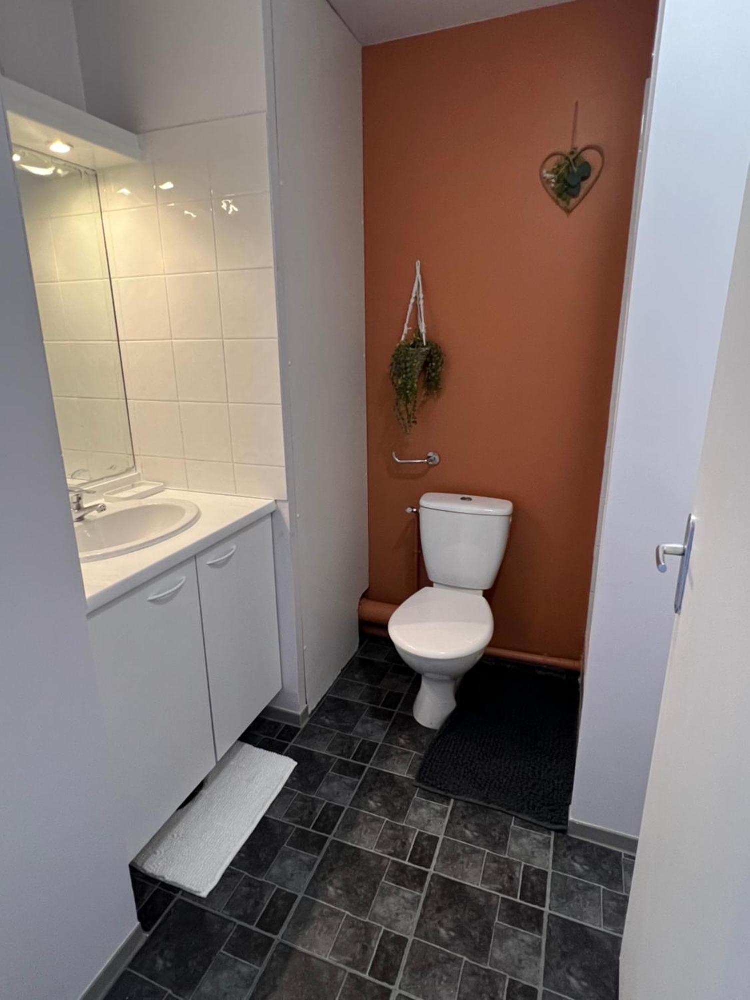 Studio Appart'Hotel Gare Tgv Avec Place Privee Avignone Esterno foto